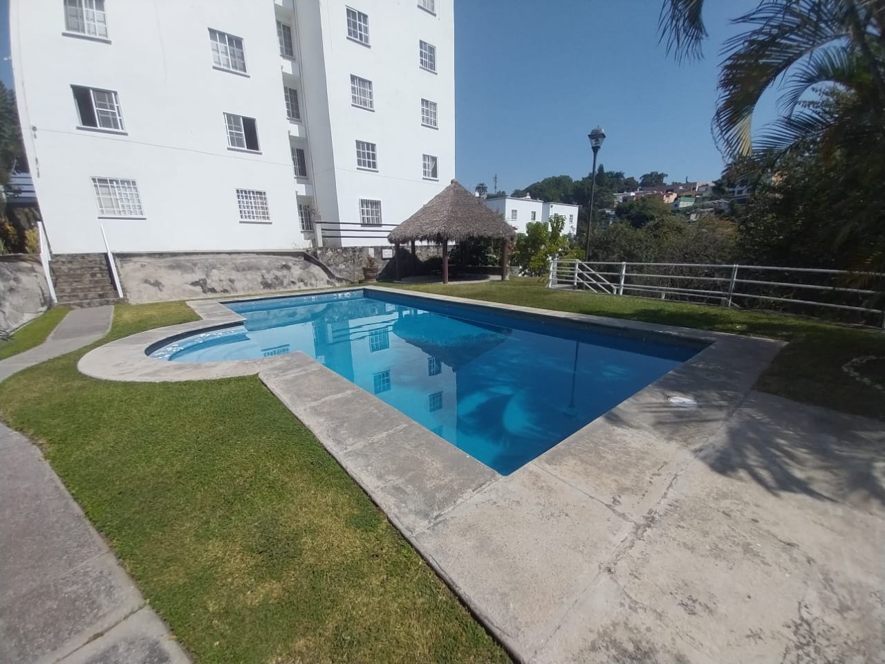 VENTA DE DEPARTAMENTO EN LA CAÑADA CHIPITLAN